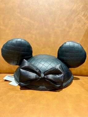 Disney Parks Black Quilted Minnie Ears Hat w/Elastic Chin Strap & Bow